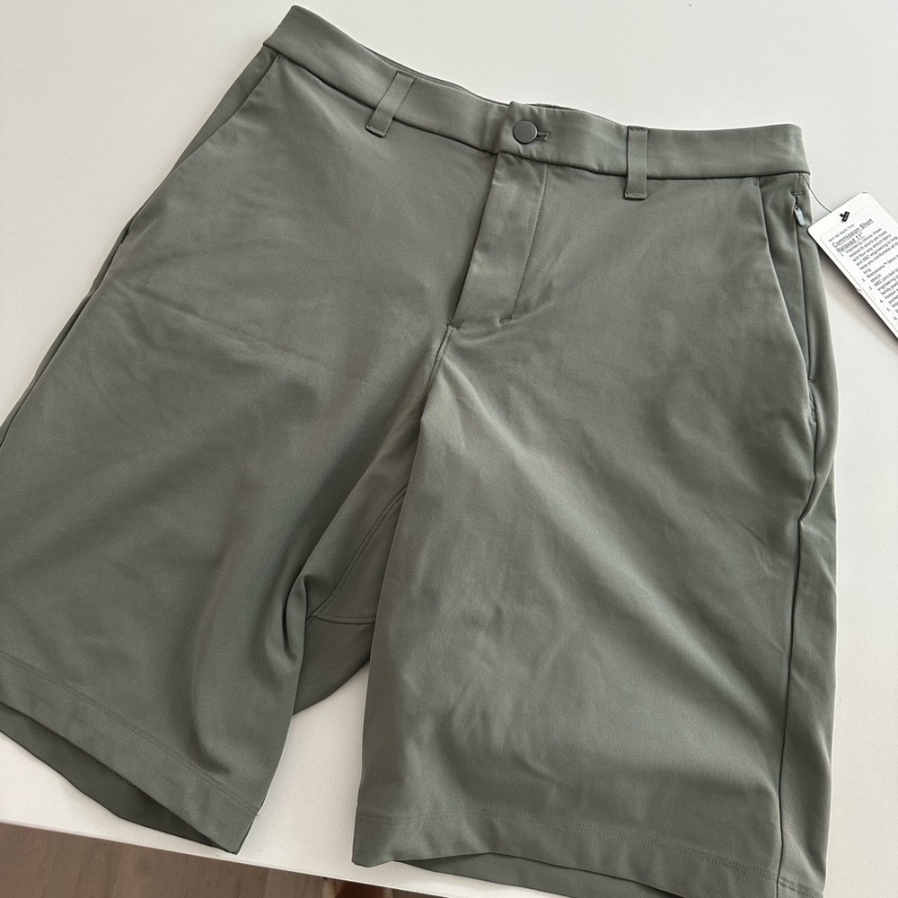 Lululemon Commission Short Relaxed 11"